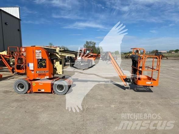 JLG E300AJP Gelenkteleskoparbeitsbühnen