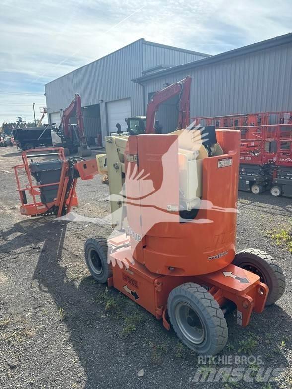 JLG E300AJP Gelenkteleskoparbeitsbühnen
