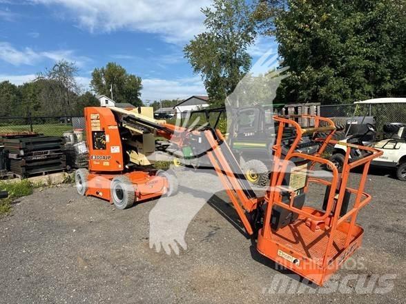 JLG E300AJP Gelenkteleskoparbeitsbühnen
