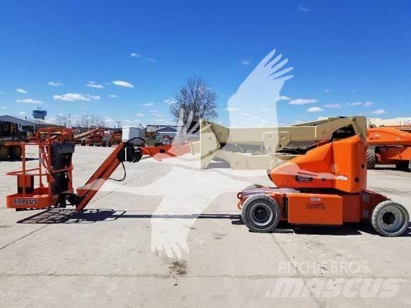 JLG E400AJPN Gelenkteleskoparbeitsbühnen