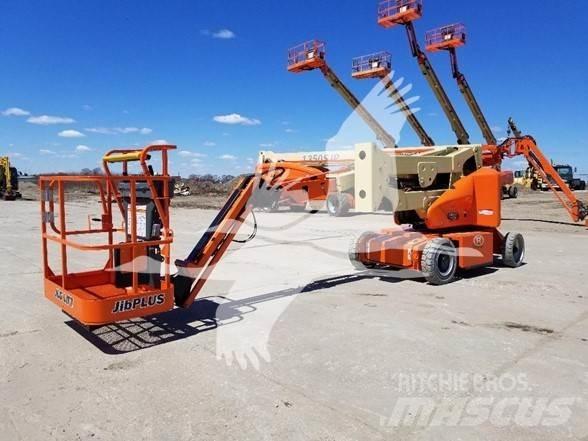 JLG E400AJPN Gelenkteleskoparbeitsbühnen