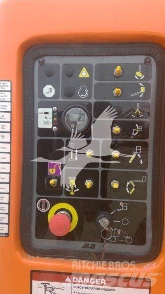 JLG E450AJ Gelenkteleskoparbeitsbühnen