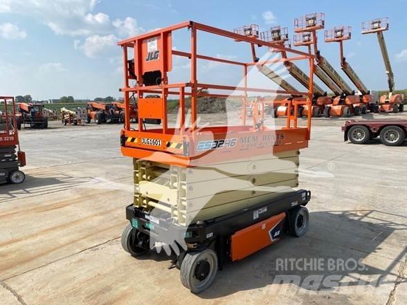 JLG ES3246 Scheren-Arbeitsbühnen