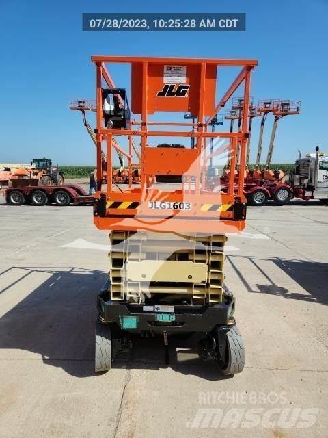 JLG ES3246 Scheren-Arbeitsbühnen