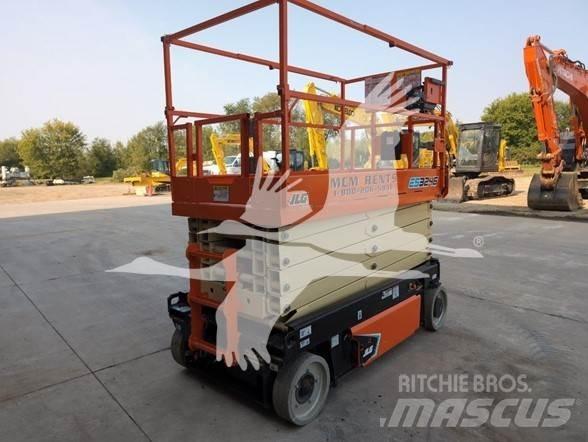 JLG ES3246 Scheren-Arbeitsbühnen