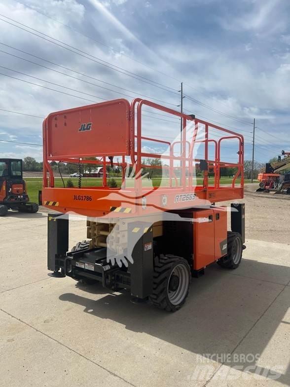 JLG RT2669 Scheren-Arbeitsbühnen