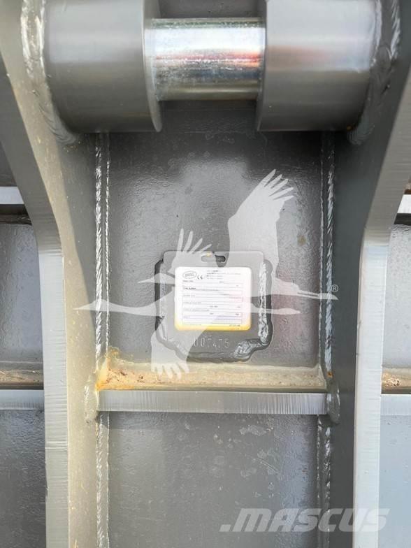  Oriel SY215 Schaufeln