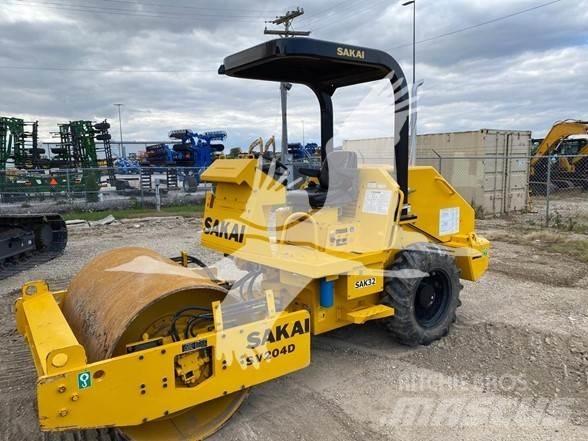 Sakai SV204D Walzenzüge