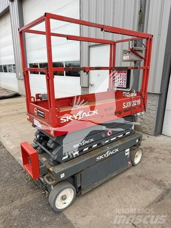 SkyJack SJ3219 Scheren-Arbeitsbühnen