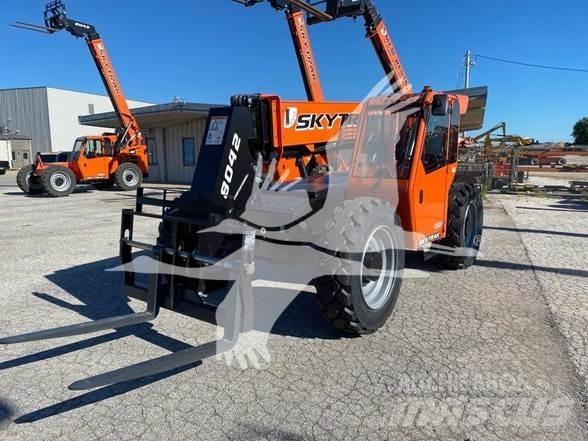 SkyTrak 8042 Teleskoplader
