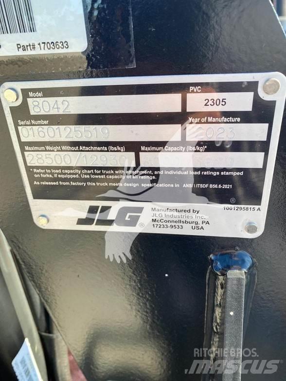SkyTrak 8042 Teleskoplader