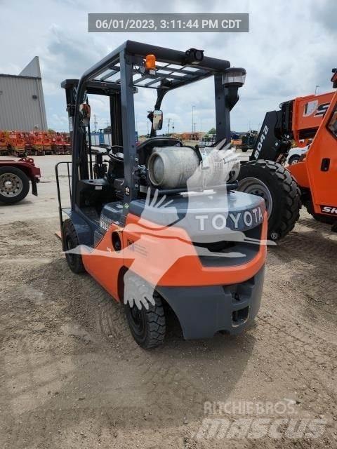Toyota 8FGU25 Diesel heftrucks