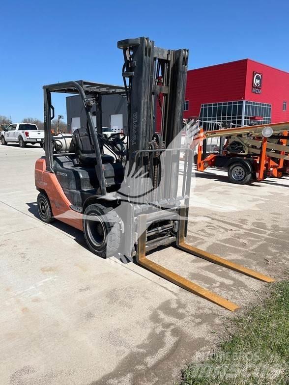 Toyota 8FGU25 Diesel heftrucks