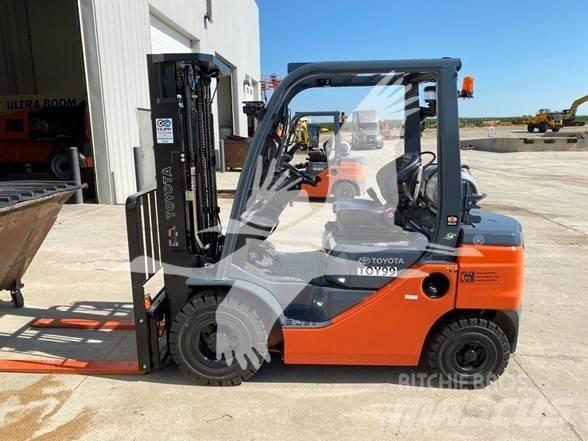Toyota 8FGU25 Diesel heftrucks