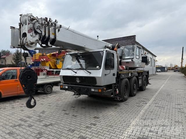 Grove GMK 3050 Kranen voor alle terreinen
