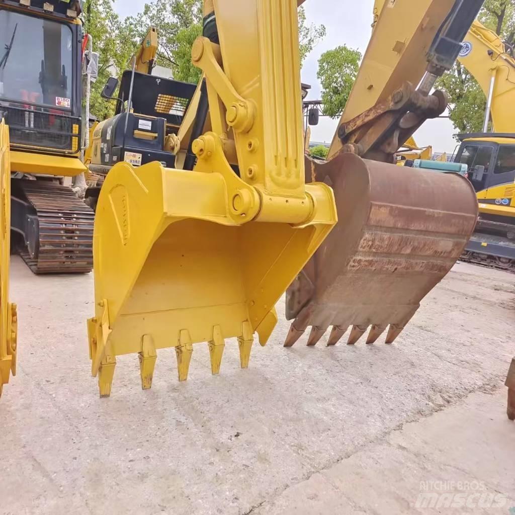 Komatsu PC 220 Raupenbagger