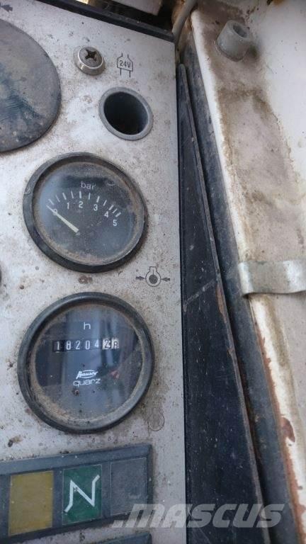 Liebherr A900 Mobilbagger