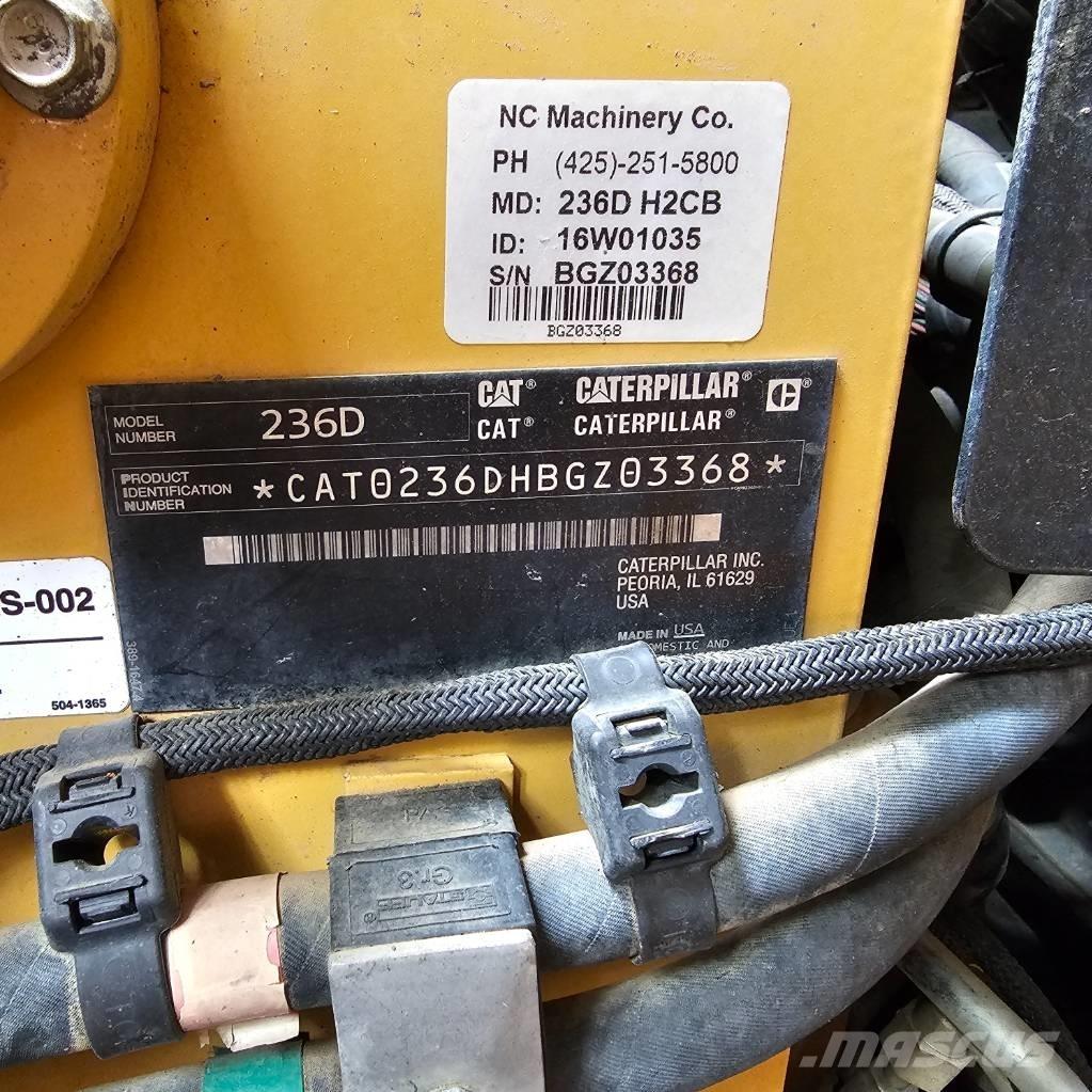 CAT 236D Kompaktlader