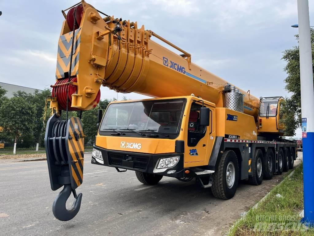 XCMG XCA200 Kranen voor alle terreinen