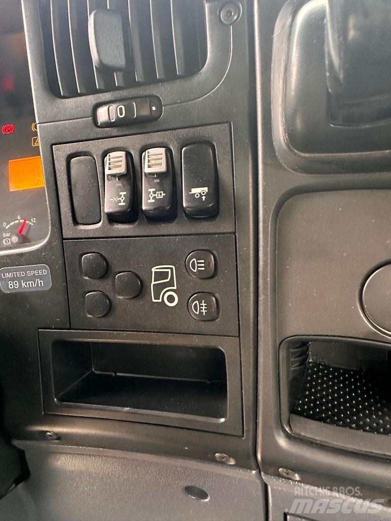 Scania R420 Sattelzugmaschinen