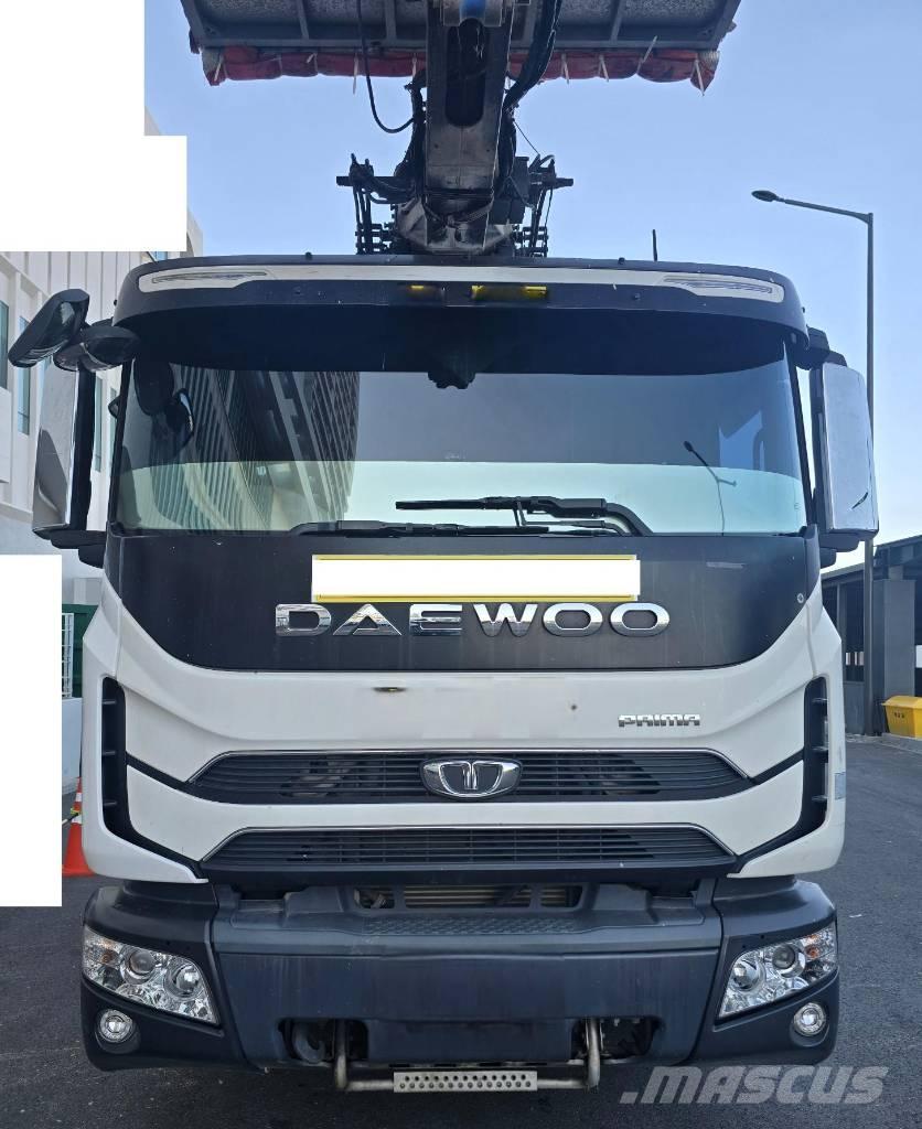 Horyong SKY750 LKW-Arbeitsbühnen