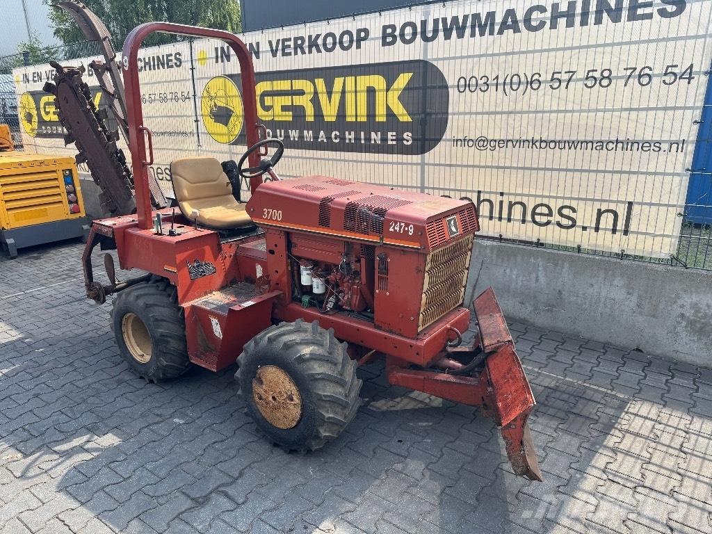 Ditch Witch 3700 DD Grabenfräse
