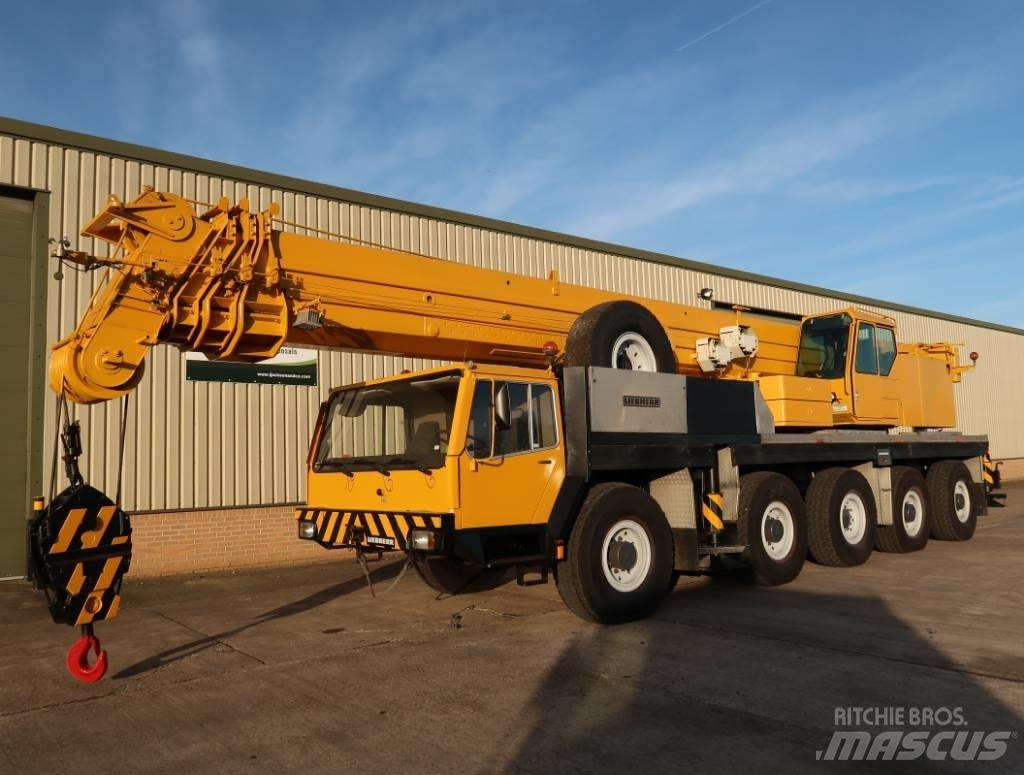 Liebherr LTM 1120 Kranen voor alle terreinen