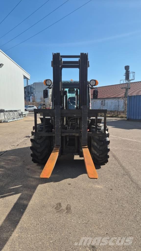 Ausa C 500 H X4 Geländestapler