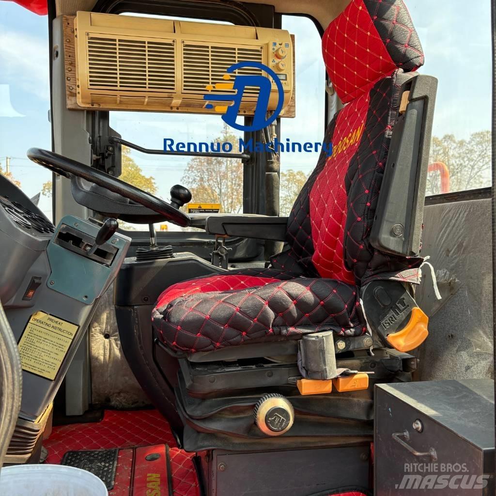 Doosan DL505 Radlader