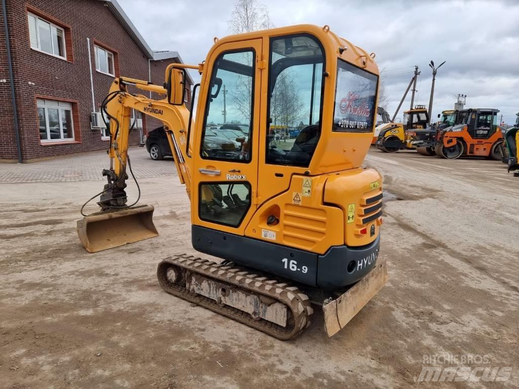 Hyundai R16-9 Minibagger < 7t