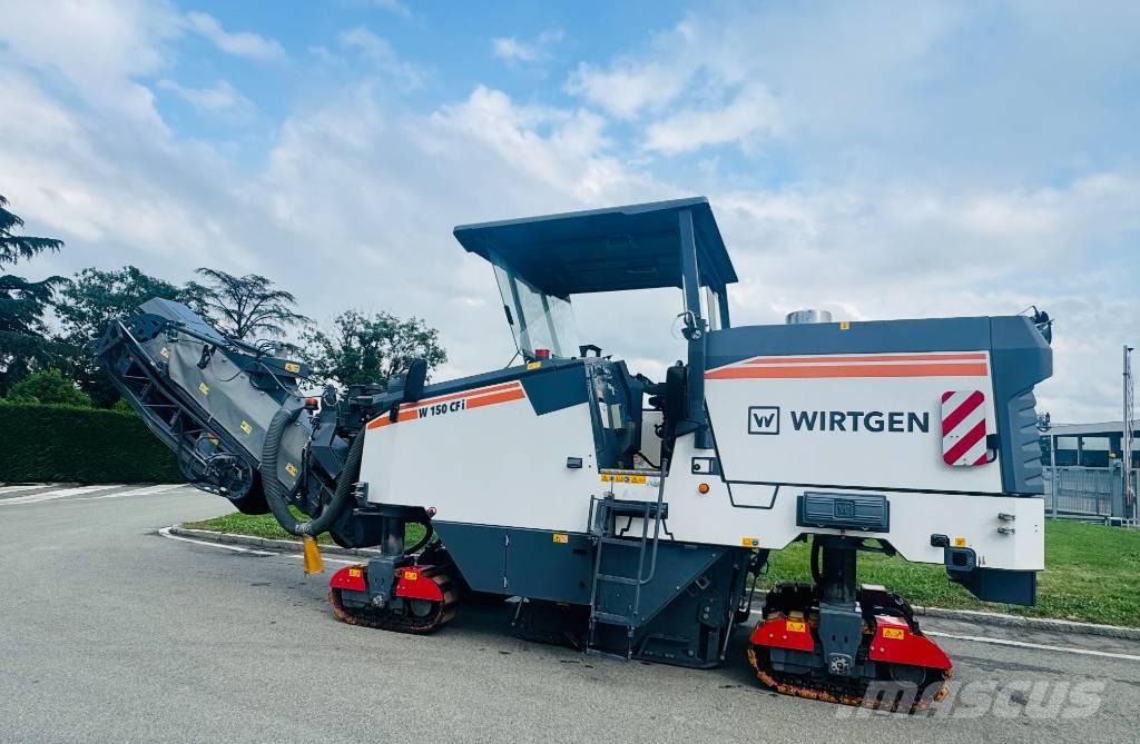 Wirtgen W 150 CFi Asphaltfräsen