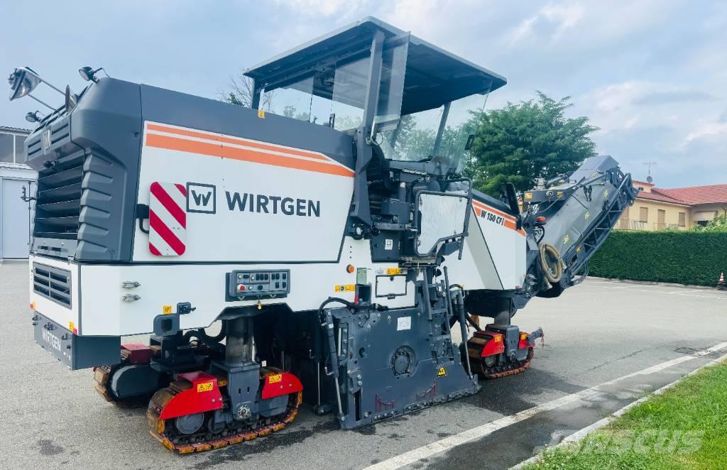 Wirtgen W 150 CFi Asphaltfräsen
