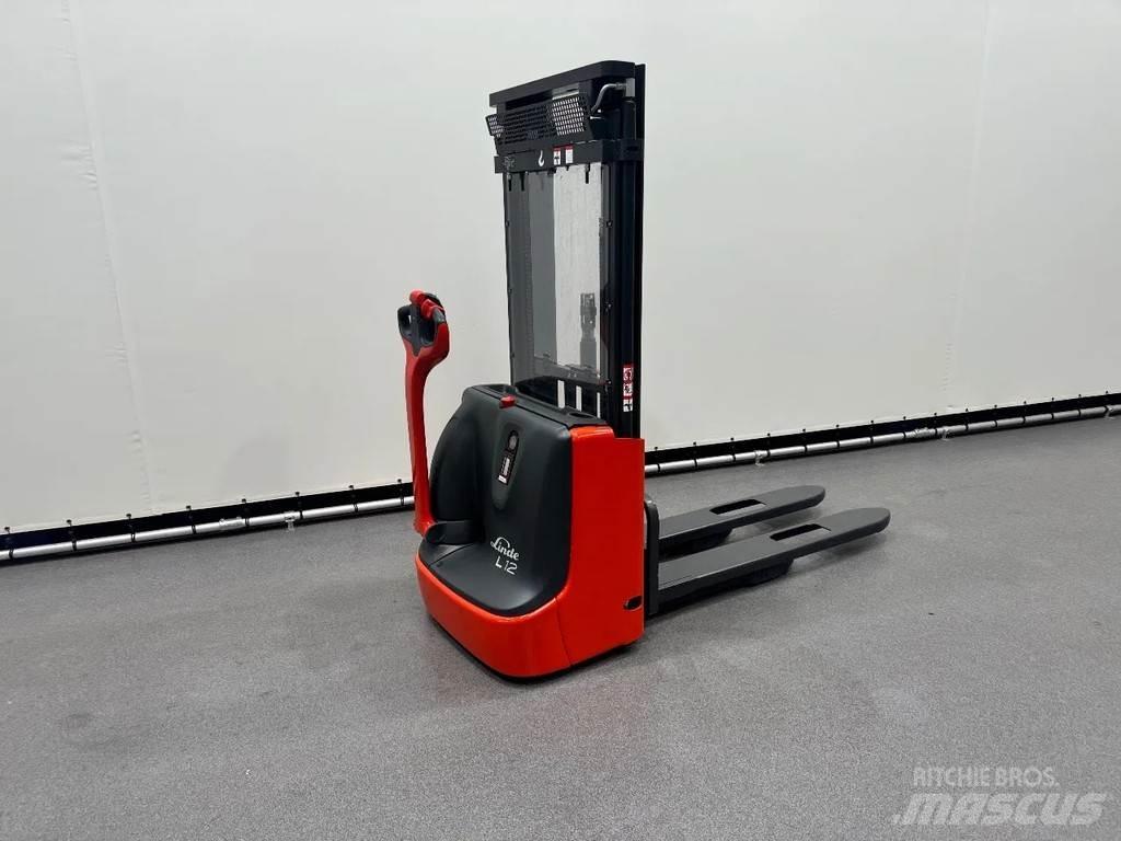 Linde L 12 Deichselstapler