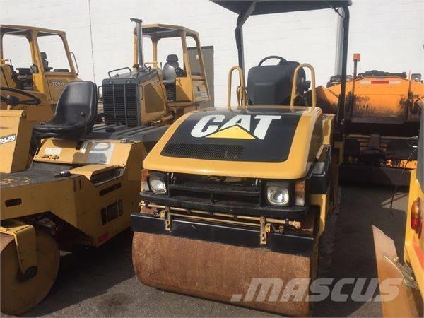 CAT CB 334 D Tandemwalzen