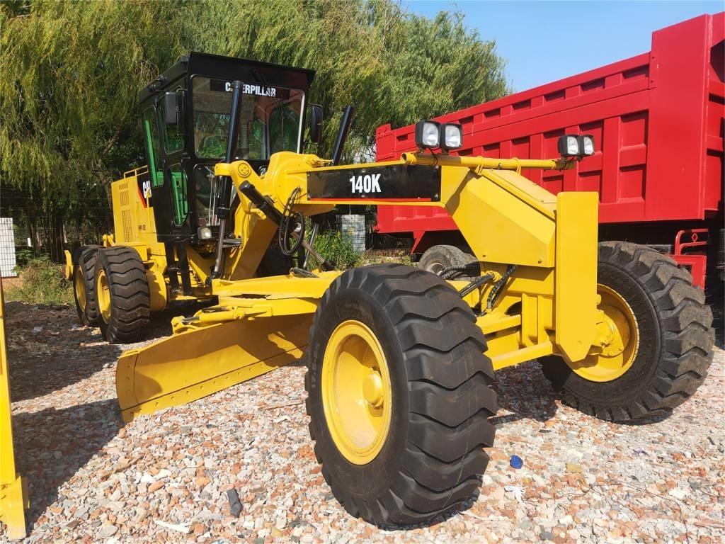CAT 140 K Grader