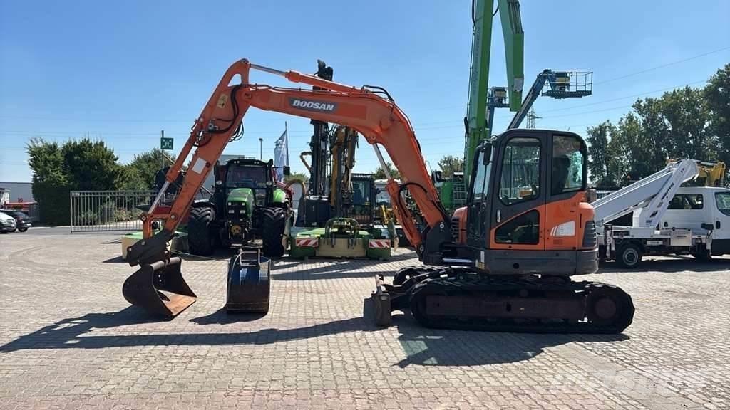 Doosan DX85 0 Spezialbagger