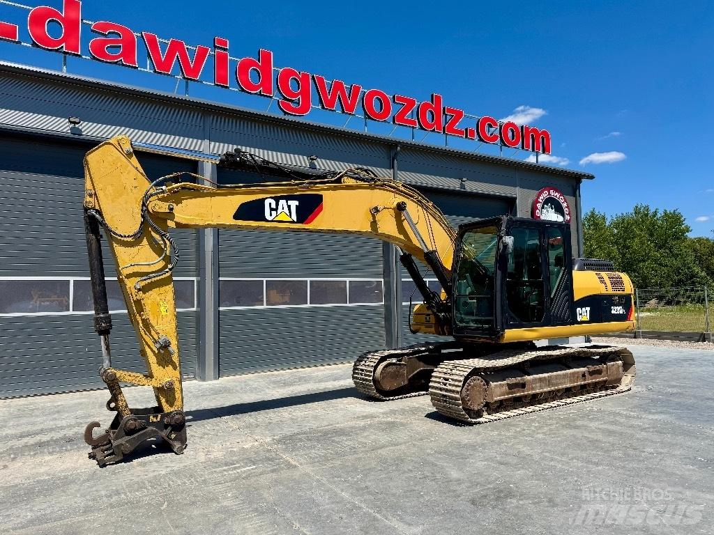 CAT 323 D LN Raupenbagger