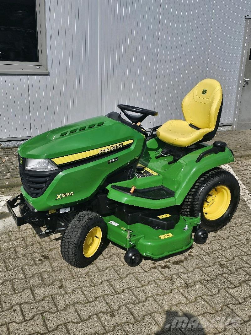 John Deere X590 Mäher