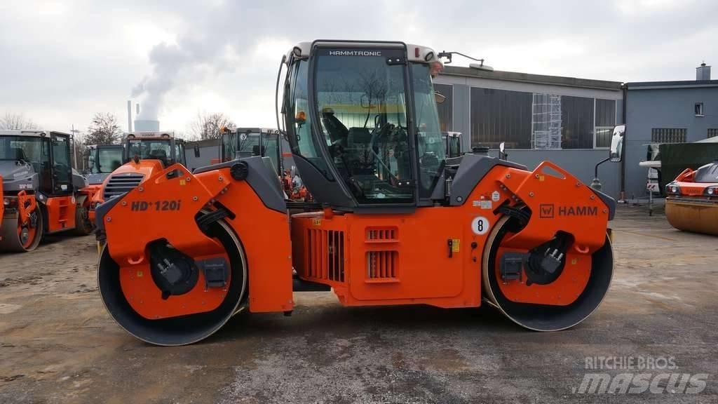 Hamm HD+120iVV Tandemwalzen
