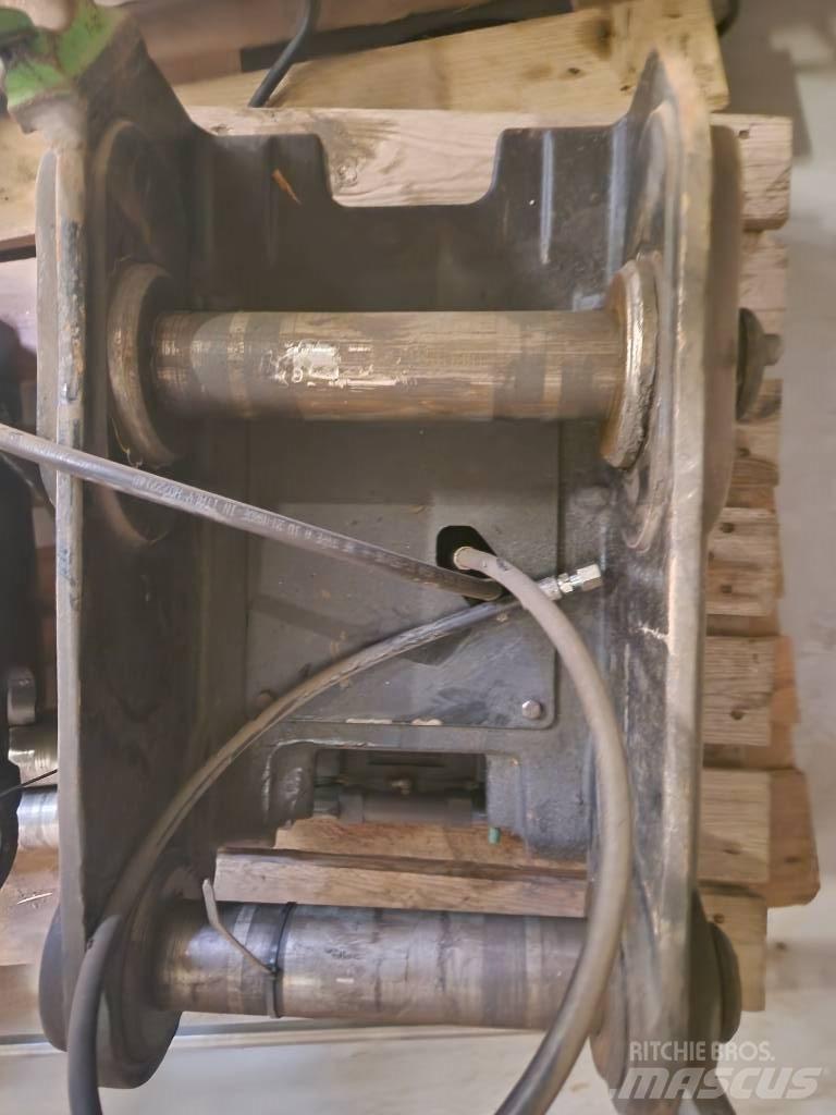 Steelwrist s60 fæste Ausleger