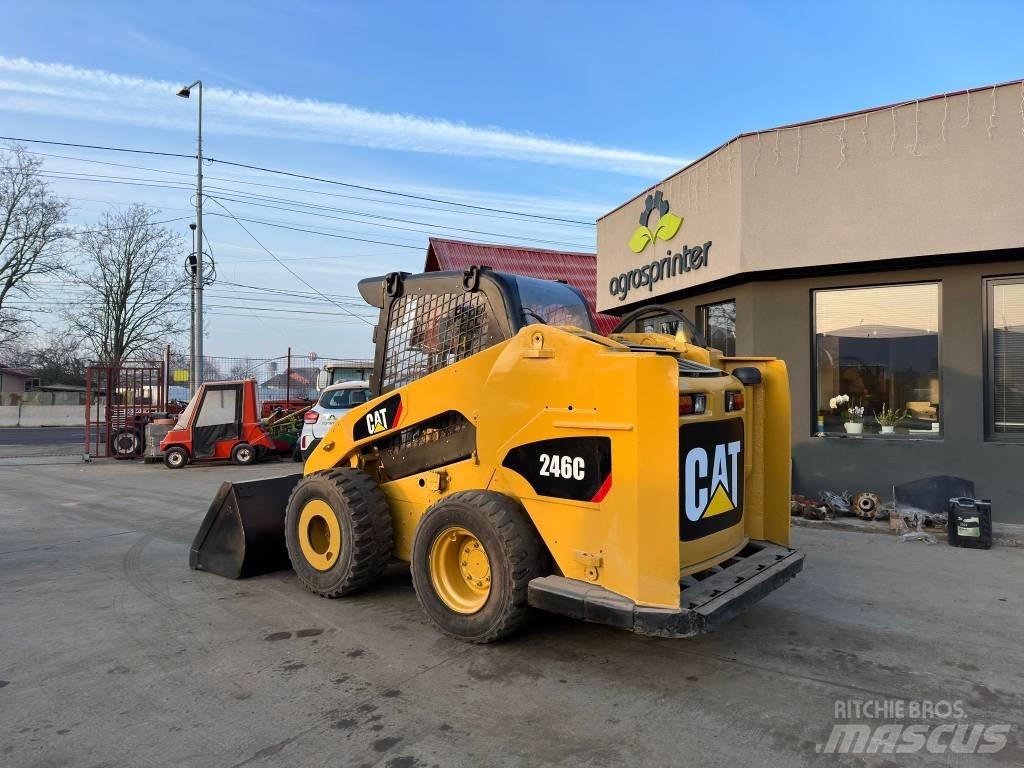 CAT 246 C Kompaktlader