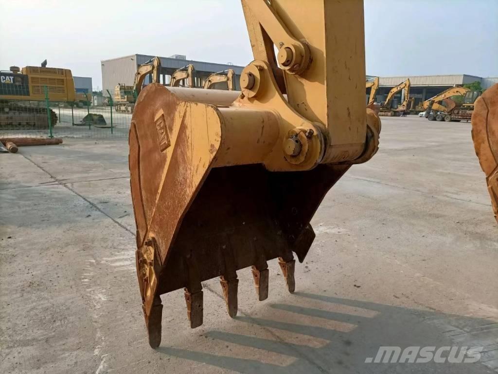 CAT 320 GC Raupenbagger