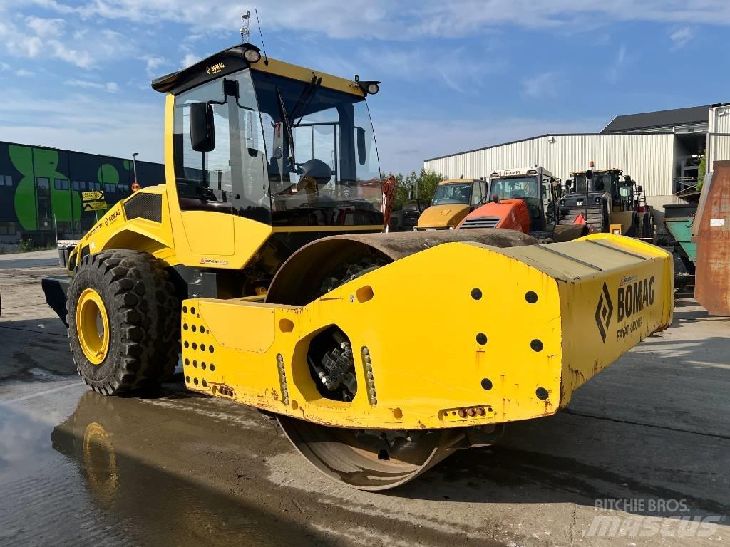 Bomag BW 226 BVC-5 Walzenzüge