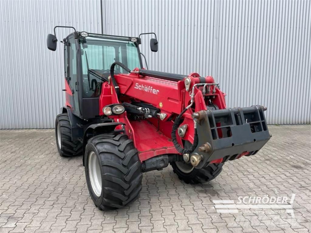 Schäffer 6680 T Radlader