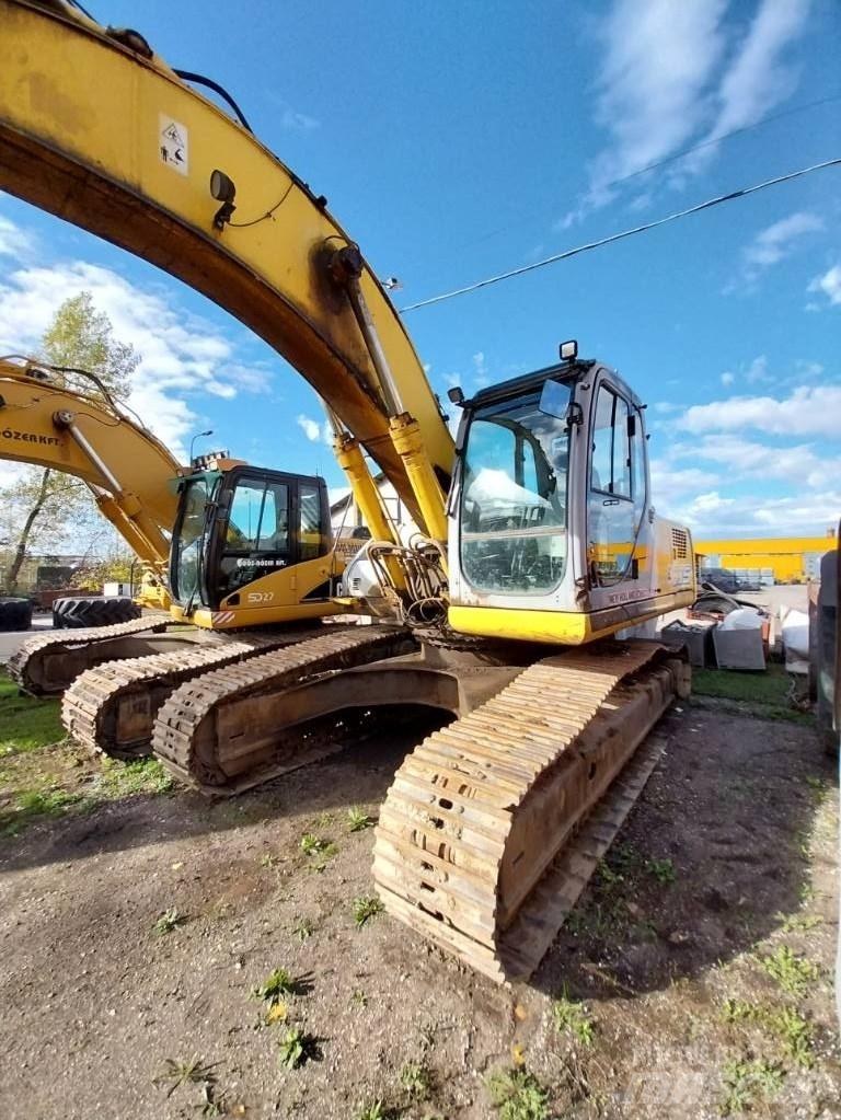 New Holland E 305 Raupenbagger