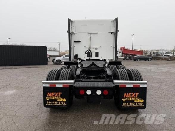 Kenworth T680 Sattelzugmaschinen