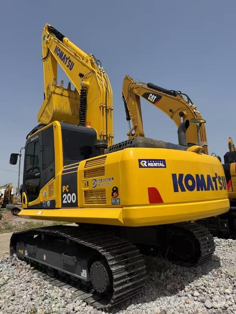 Komatsu 200-8 Raupenbagger