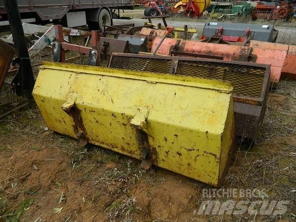 Kauss 180 Weitere Lade- und Grabgeräte