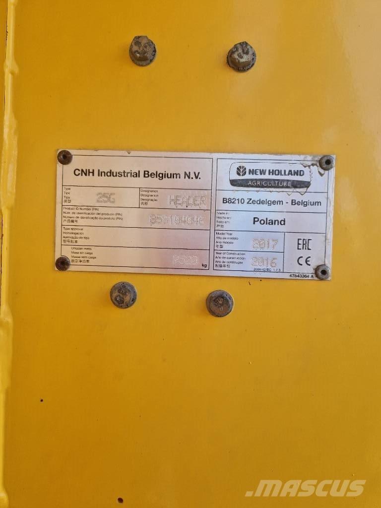 New Holland CX 8.85 Mähdrescher
