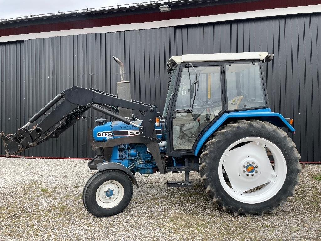 Ford 4830 Traktoren